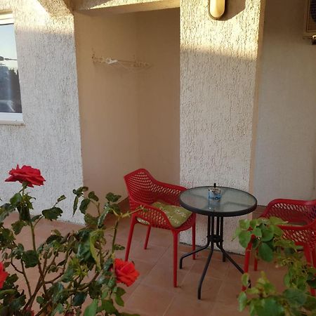 Apartmani Dekovic Primosten Luaran gambar
